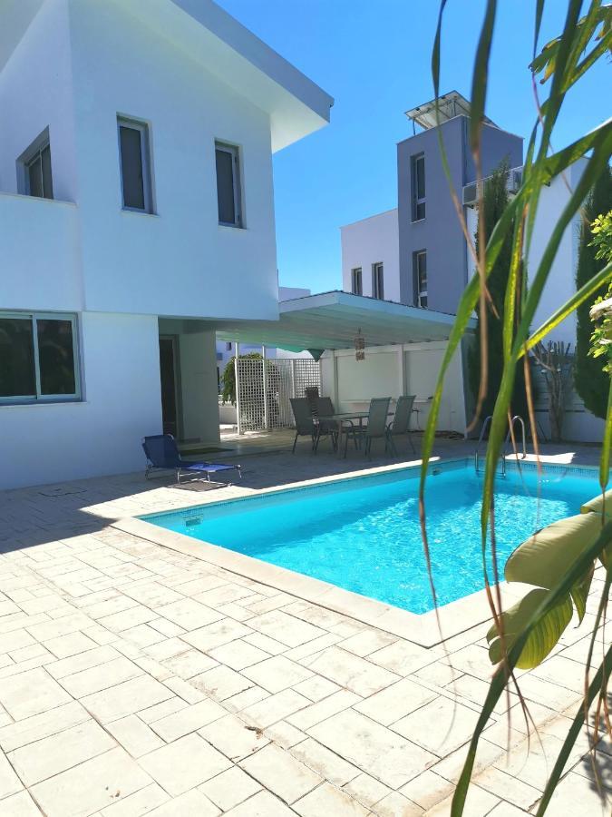 Colonial Villa 32 Perivolia Ngoại thất bức ảnh
