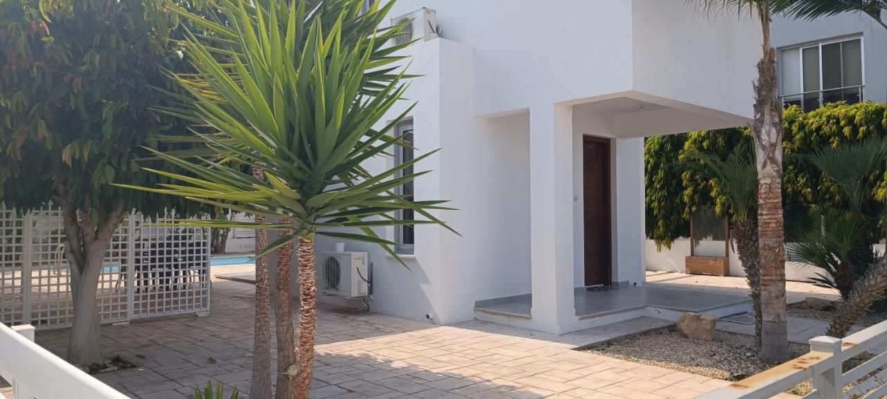 Colonial Villa 32 Perivolia Ngoại thất bức ảnh