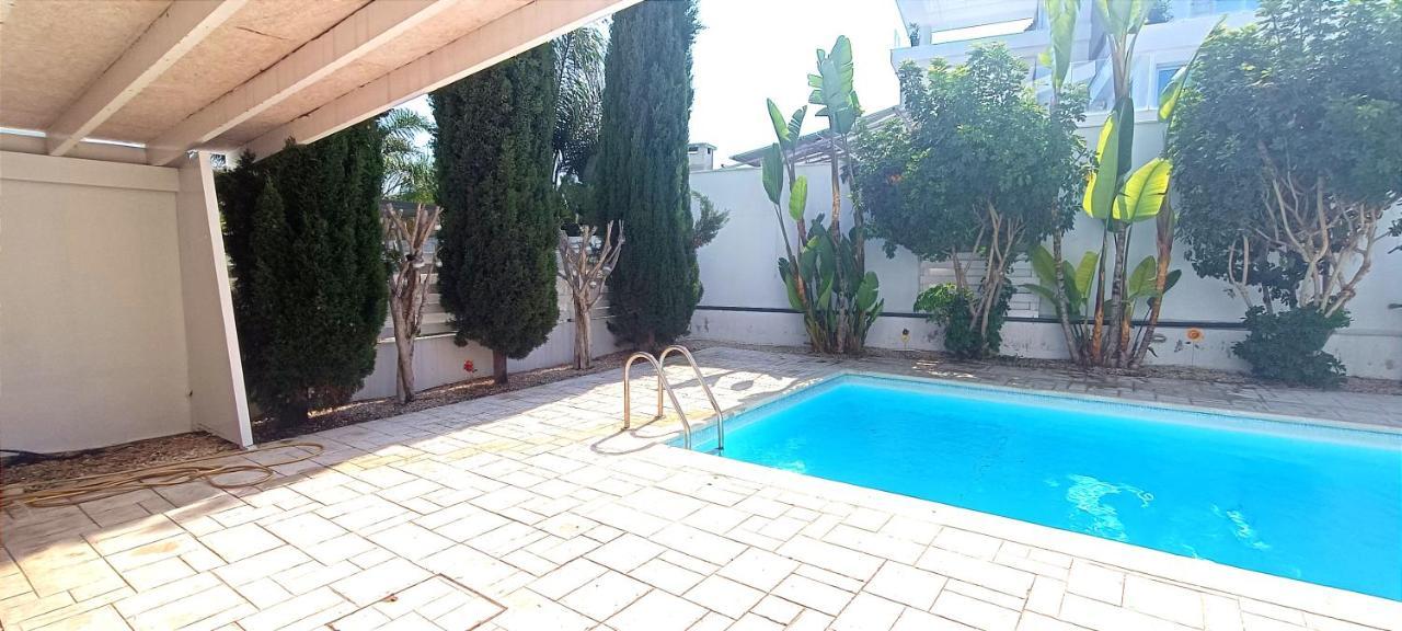 Colonial Villa 32 Perivolia Ngoại thất bức ảnh
