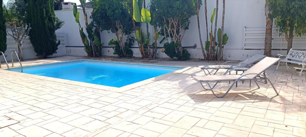 Colonial Villa 32 Perivolia Ngoại thất bức ảnh